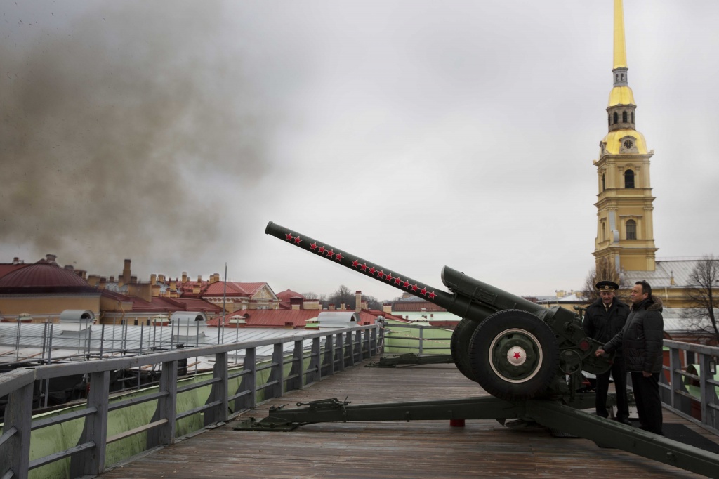 выстрел из пушки.jpg